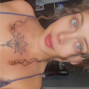 Meet your Posher, Jade